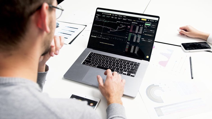 анализ value betting стратегии на ноутбуке